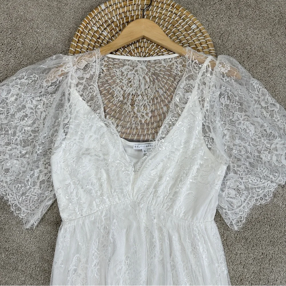 Baltic Born White Lace Maxi Dress - Picture 5 of 15